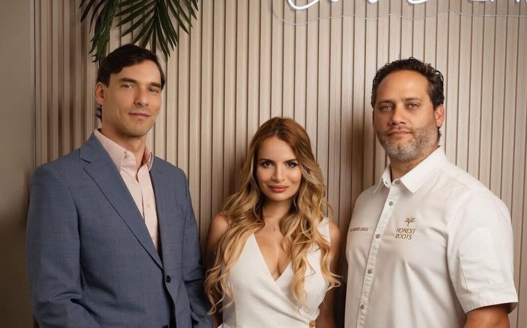 Michelle Posada y Nathan Winship inauguran restaurante en Miami con ...