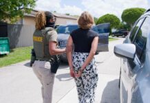 El ICE detiene a la hermana de la directora del conglomerado militar cubano GAESA y le revoca su residencia