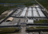 Florida abre la puerta al posible cierre de “Alligator Alcatraz” en medio de fuertes críticas