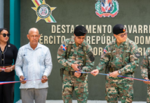Ejército entrega remozados destacamentos de El Higuerito y Navarrete. Detiene 19 haitianos indocumentados ocultos en una camioneta que intentó evadir puesto de chequeo en Dajabón