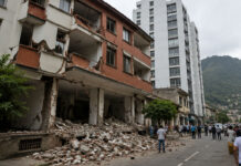 Terremoto de 7.4 sacude a Colombia